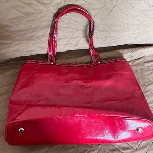 Like New - Coach Red Patent Leather shoulder bag